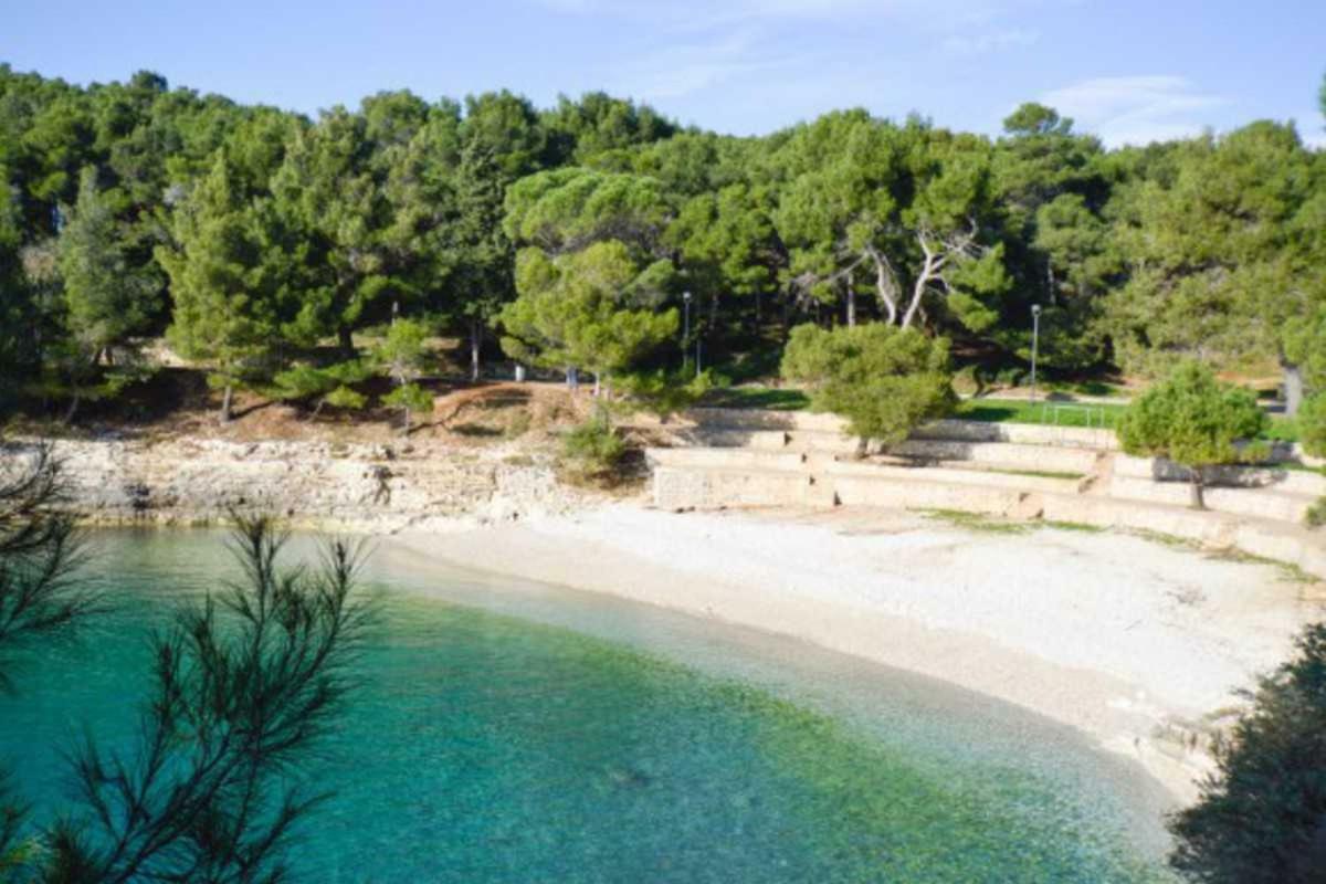 Leut Apartment, 3Min Beach, 15Min Center Pula Buitenkant foto
