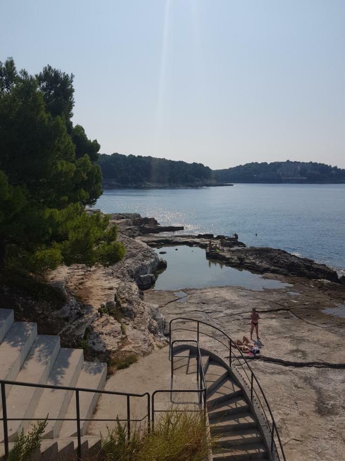 Leut Apartment, 3Min Beach, 15Min Center Pula Buitenkant foto