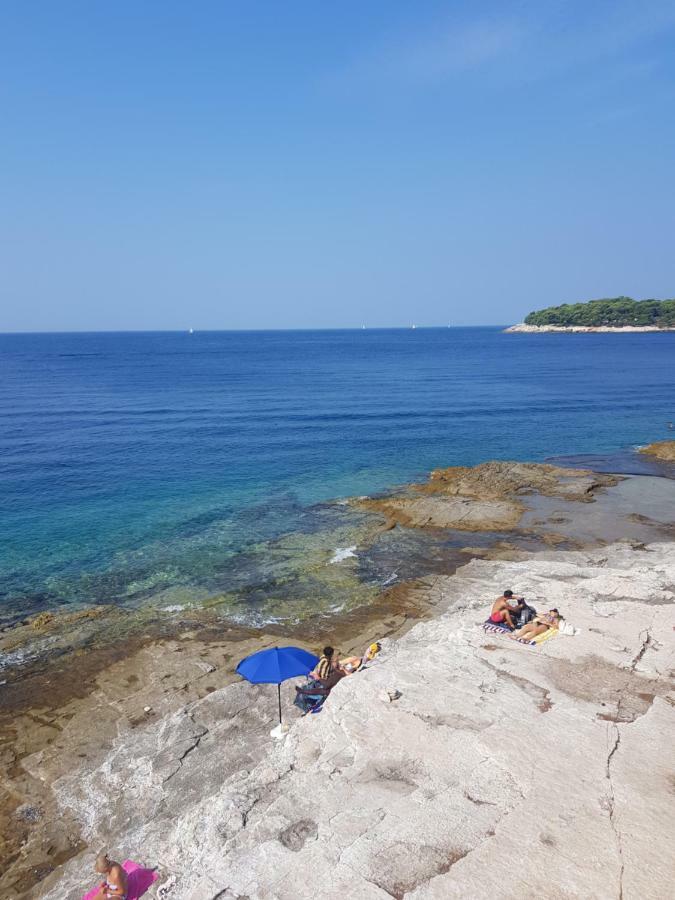 Leut Apartment, 3Min Beach, 15Min Center Pula Buitenkant foto